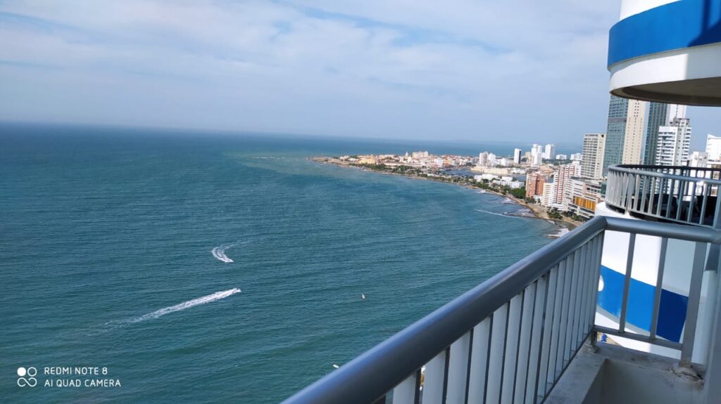 Apartamento Amoblado 3504 dos alcobas frente al mar edificio palmetto uno Vacaciones Cartagena Colombia