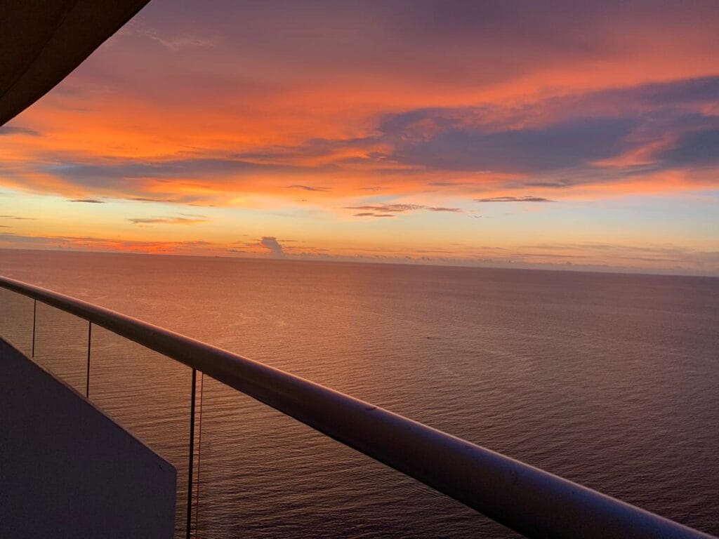 Maravillosos atardeceres desde el balcón del apartamento vacacional 4104 Edificio Palmetto Eliptic Cartagena