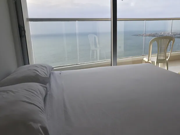 Alcoba principal con vista Al mar Apartamento 3102 edificio Palmetto eliptic