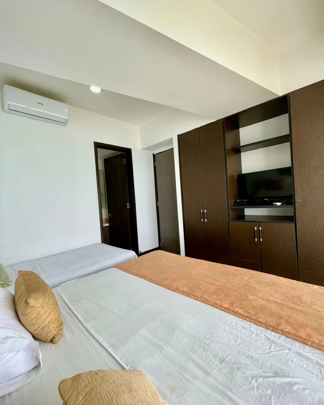 Alcoba auxiliar del apartamento 3603. Un apartamento para. alquiler Palmetto Eliptic 2 habitaciones Dos camas dobles