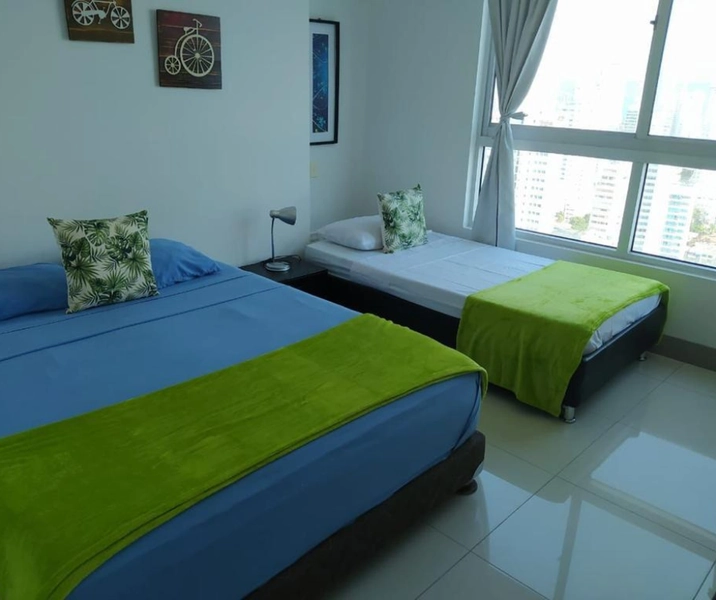 Alcoba Auxiliar uno del apartamento vacacional 2801 Tres habitaciones Edificio Palmetto Beach