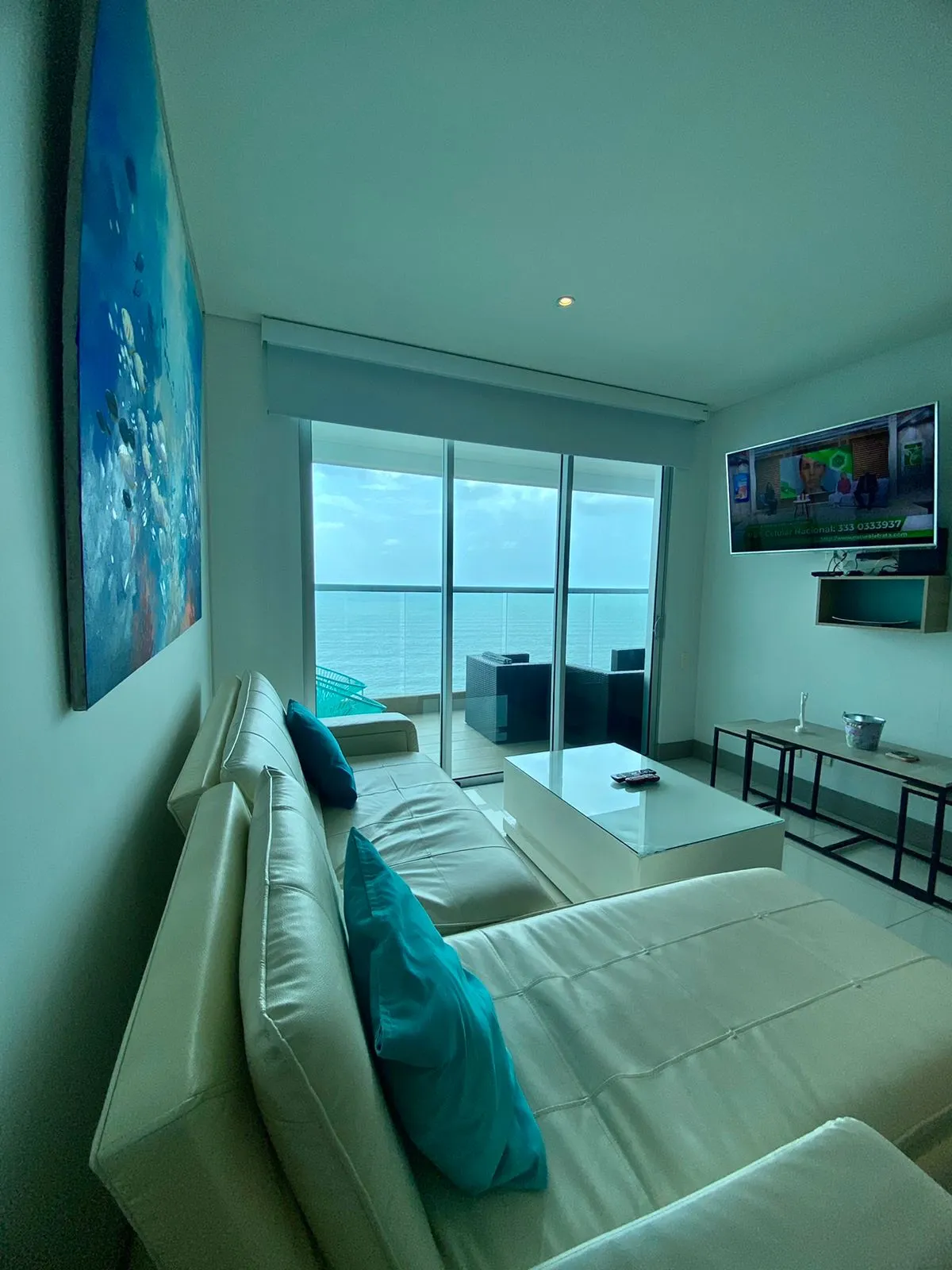 Vista de la sala comedor del apartamento Vacacional 1203 Edificioplametto Beach