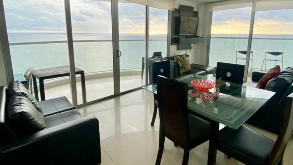 La mejor vista del edificio en el apartamento vacacional 2801 Edificio Palmetto Eliptic