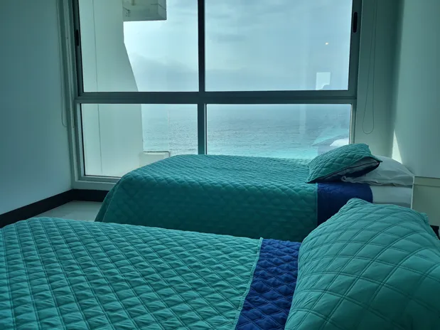 Vista de la alcoba auxiliar del apartamento 1402 edificio Palmetto elitic.. Dos camas Semidobles