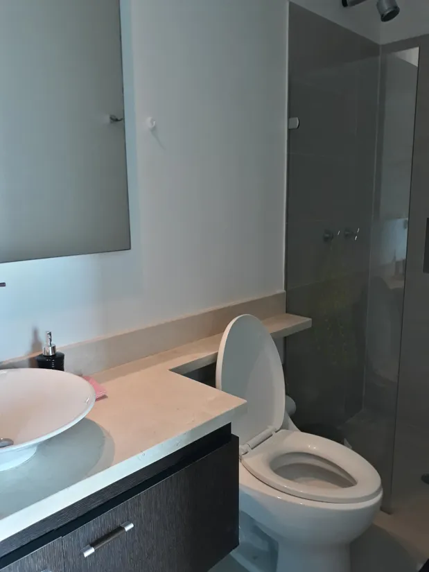 baño privado alcoba principal Palmetto Eliptic para 6 personas amoblado