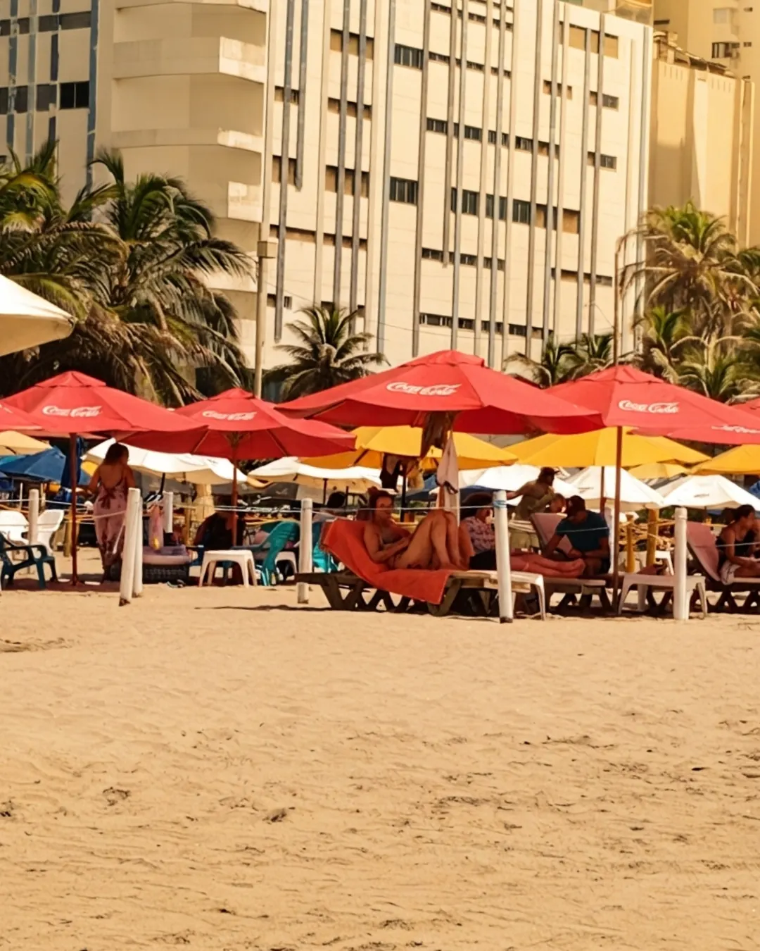 Playa frente al Edificio Palmetto Beach