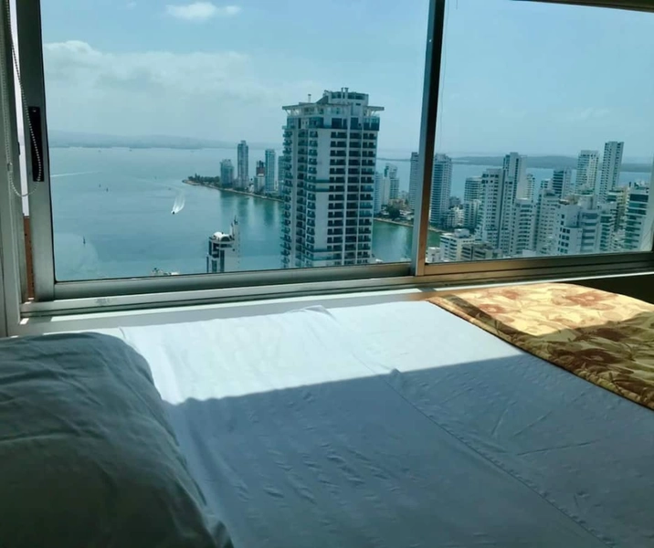 Vista espctacualr desde la habitacion Principal del penthouse del piso 37 en el Edificio Palmetto Cartagena