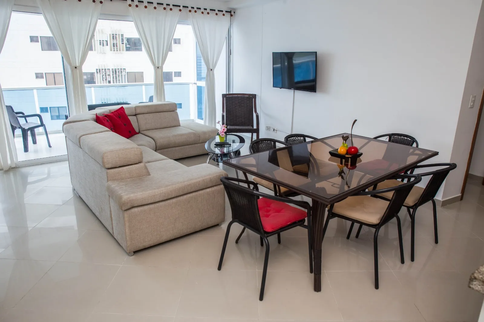 Sala Comedor del apartamento 904 de Alquiler Poseidón del Caribe 904