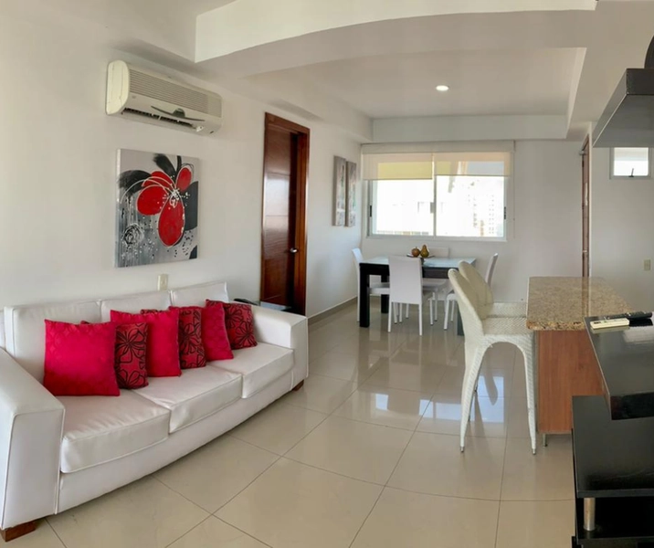 Sala del apartamento vacacional 2001 Edificio Palmetto Cartagena donde disfrutará de las mejores vacaciones en Bocagrande