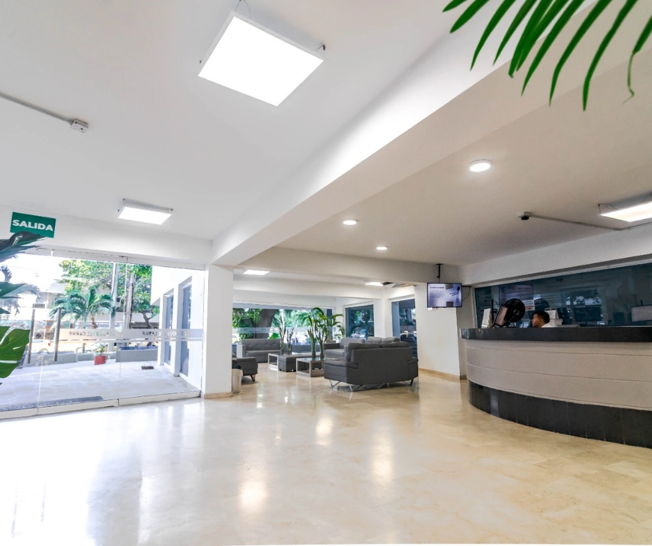 Recepción del Edificio Poseidón del Caribe, Sector El Laguito