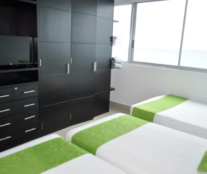 Habitación auxiliar del apartamento 803 del alquiler de apartamentos palmetto CArtagena frente al mar