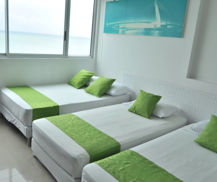 Vista hacia el Mar de la habitación Auxiliar del apartamento 803 del alquiler de apartamentos palmetto CArtagena frente al mar