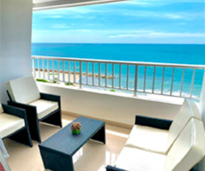 Balcón del alojamiento frente al mar. Apartamento 601 Edificio Palmetto Cartagena